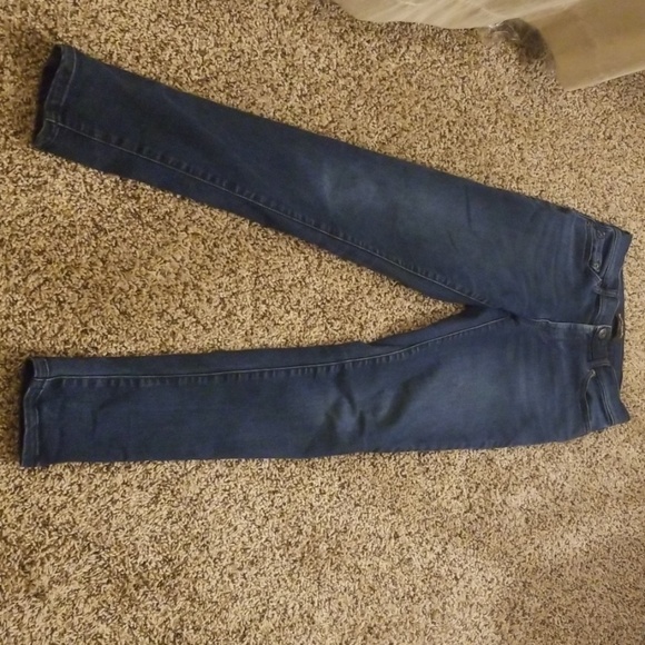 High rise skinny jean - Picture 2 of 3